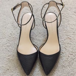 Banana Republic shoes 7.5